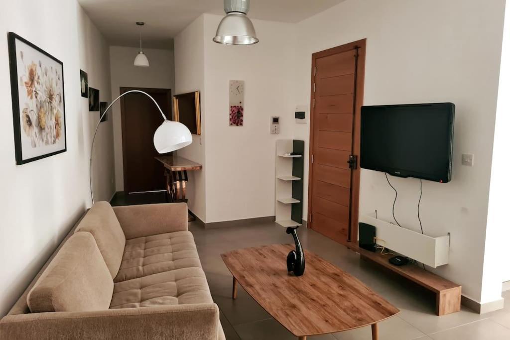 Cozy Inside.City & Beach Outside Appartement Sliema Buitenkant foto
