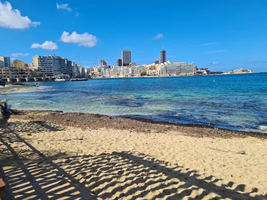 Cozy Inside.City & Beach Outside Appartement Sliema Buitenkant foto