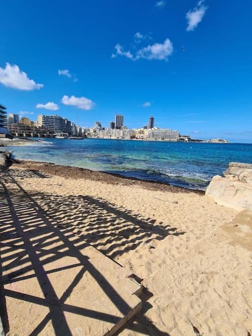 Cozy Inside.City & Beach Outside Appartement Sliema Buitenkant foto